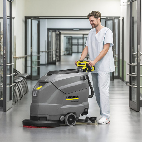 Поломоечная машина Karcher BD 50/50 C BP CLASSIC (с прямой балкой 850мм)