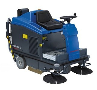 Подметальная машина Columbus AKS 70 VM 62