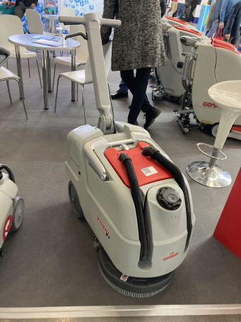 Поломоечная машина Comac Vispa XL