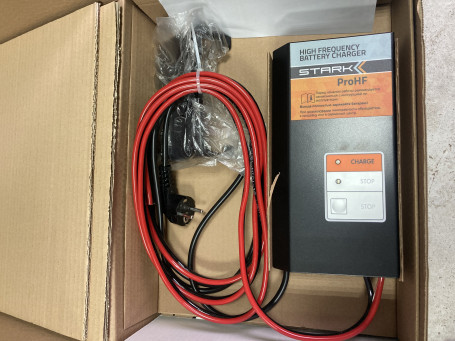 Зарядное устройство Stark ProHF E 24-20 (24В, 20А)
