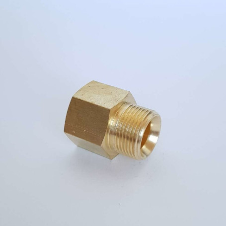 Переходник М22х1.5ш-1/2г (лат)