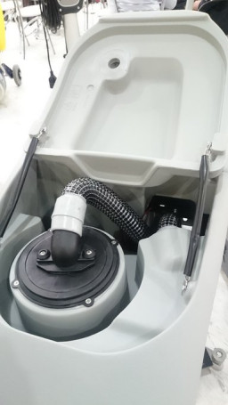 Поломоечная машина Comac Abila 17 В (54Ач, Li)