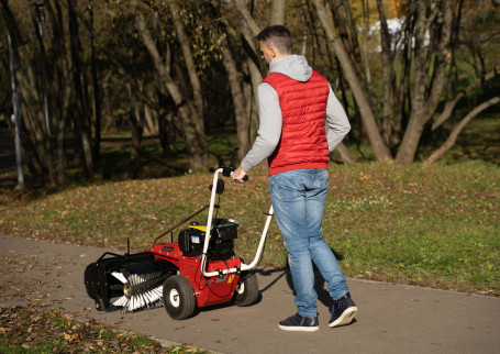 Подметальная машина Tielbuerger TK17 (Honda GCV160)