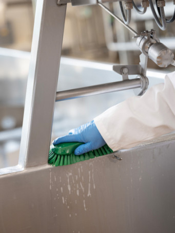 Щетка ручная XL Vikan (230мм, супер жесткий, зеленый)