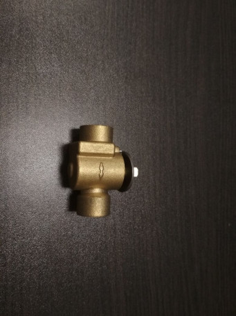 Кран шаровой Columbus 20230700 (3/8"-D10)