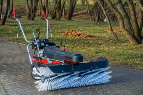 Подметальная машина Limpar 120 Vario Honda