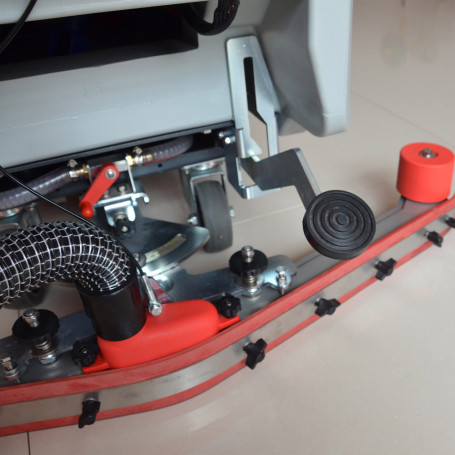 Поломоечная машина Bennett С660bt PRO (100Ач, Li) (BNT62110-li105)