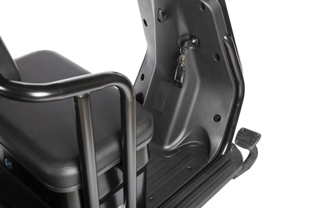 Трицикл электрический Rutrike Топик (черный)