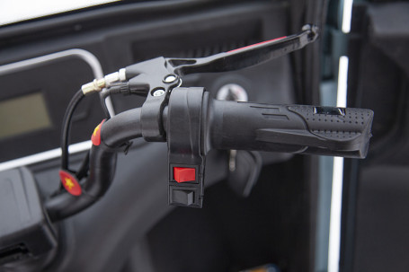 Трицикл электрический Rutrike Бокс (синий)