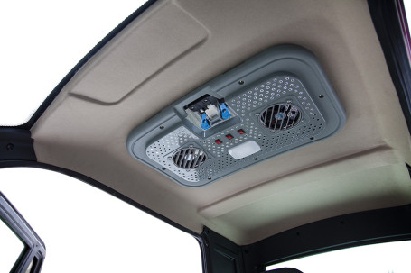 Трицикл электрический Rutrike Кабина (красный)