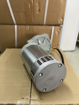 Мотор-редуктор привода щетки Bennett (для 510B)