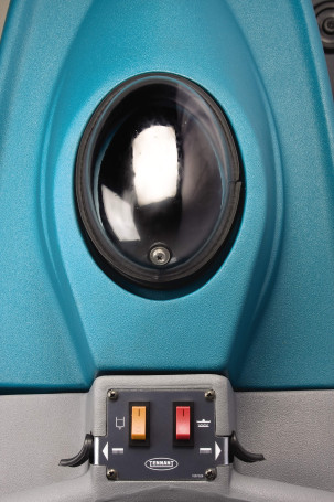 Поломоечная машина Tennant L2