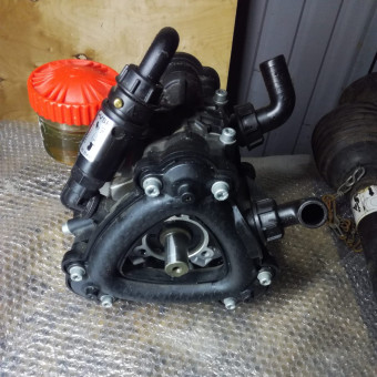 Мембранный насос AR 75 bp SP (70л/мин, 550 об/мин, 15бар)