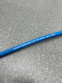 Шланг пищевой AquaStrong (400бар, 2SN, DN08, DIN EN 853, м.пог.)