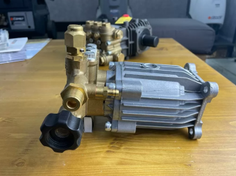 Насос высокого давления Comet CXD 2530G (3400 об/мин, с регулятором)