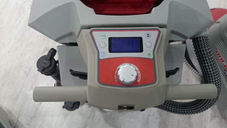 Поломоечная машина Comac Versa 65 BT (120Ач, Li)