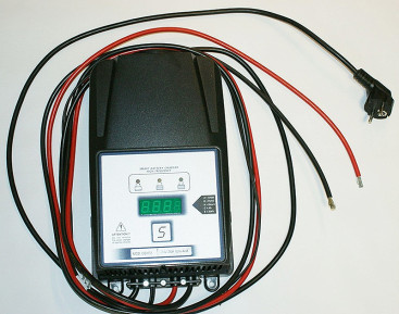 Зарядное устройство SPE CBHF2 (12-48В, 15-30А, prog)